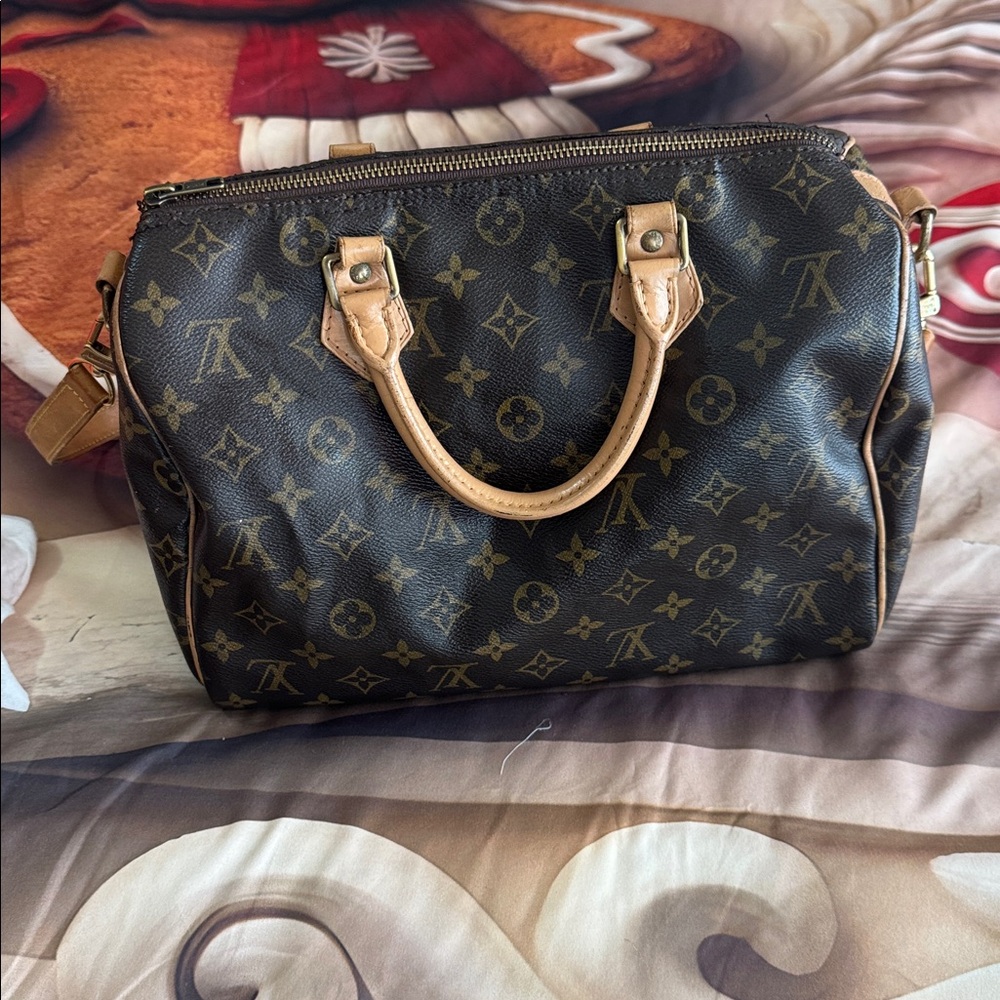 Louis Vuitton Monogram Brown Duffel 30 Bag - Picture 4 of 17